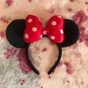 Minnie Mouse Ears